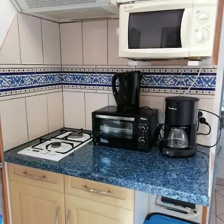 Le Petit,gite A 100m De La * أسنل